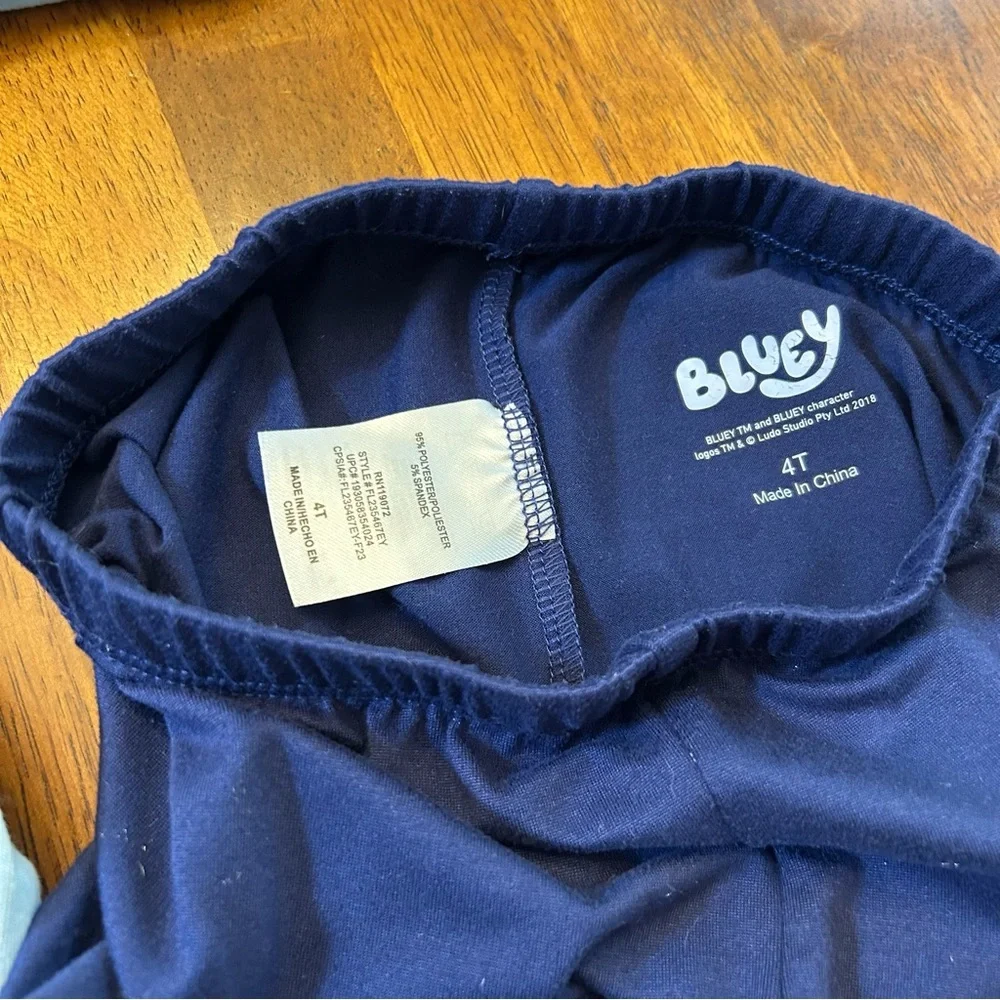 Bluey Toddler Outfit  | Girls 4T | Long Sleeve Top + 2 Navy Leggings Set